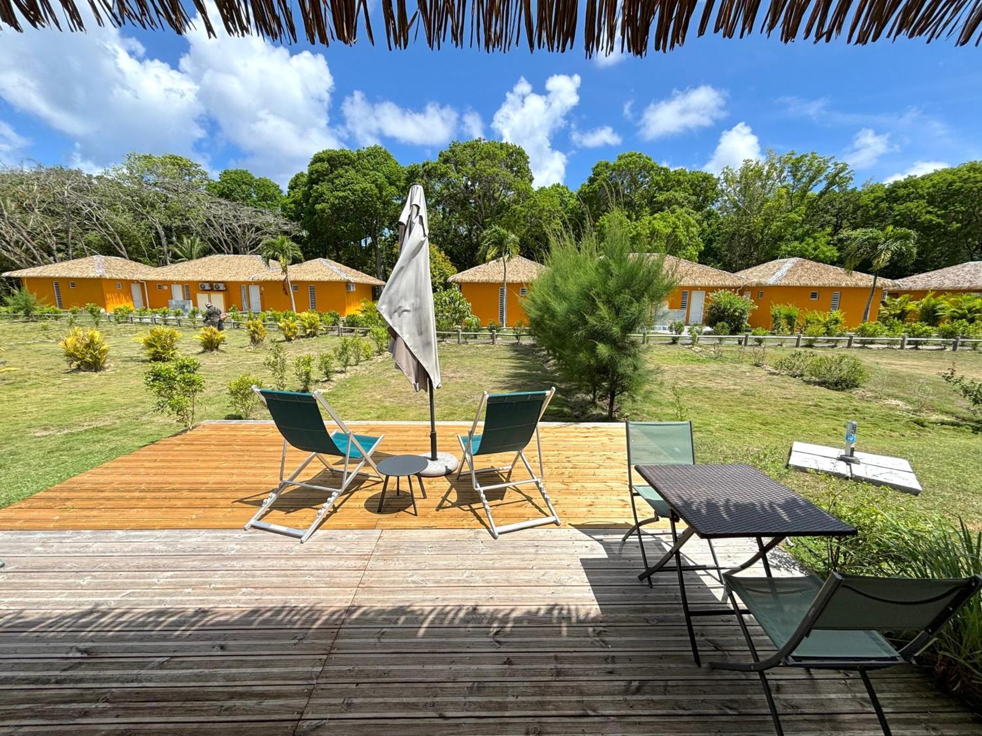 Bungalow La Kawannaise - Piscine, Terrasse, Plage Grand-Bourg  Luaran gambar
