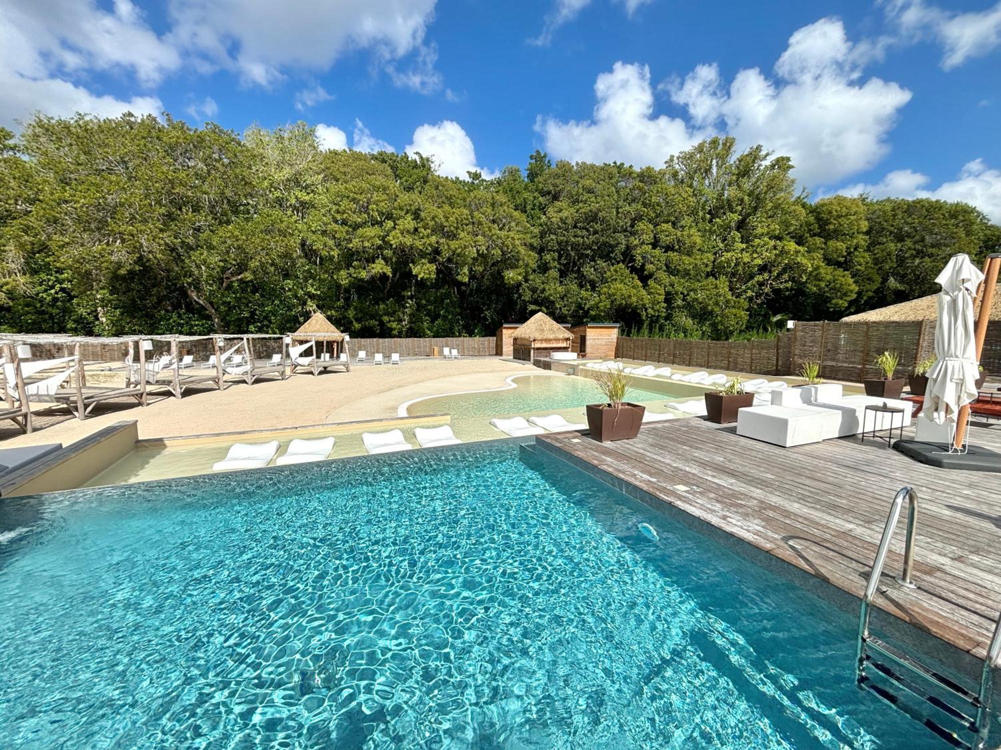 Bungalow La Kawannaise - Piscine, Terrasse, Plage Grand-Bourg  Luaran gambar